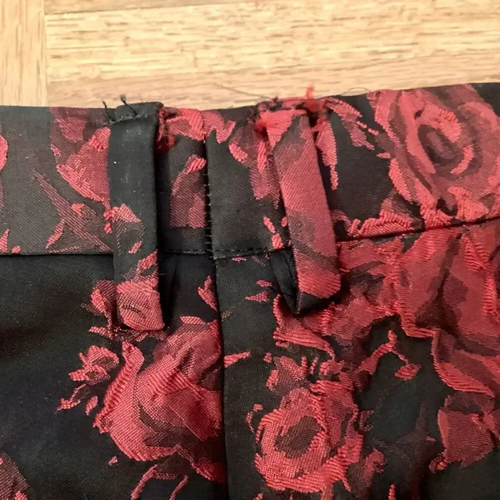 Biarelli Red/Black Rose Peak-Lapel Dinner Tuxedo Set